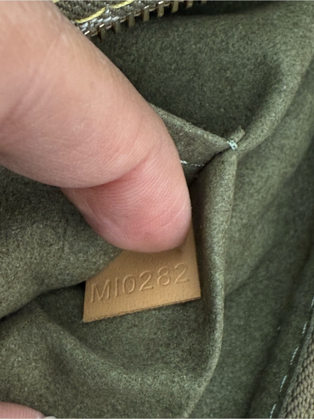 LV Olive green denim shoulder bag - Picture 8 of 12